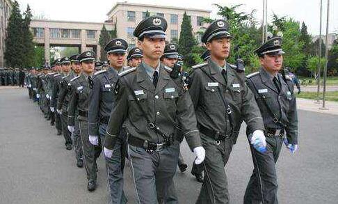 襄陽戎安保安公司消防崗位的保安人員應該遵守哪些工作職責？